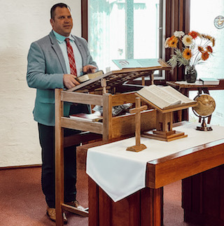Pastor Schrope